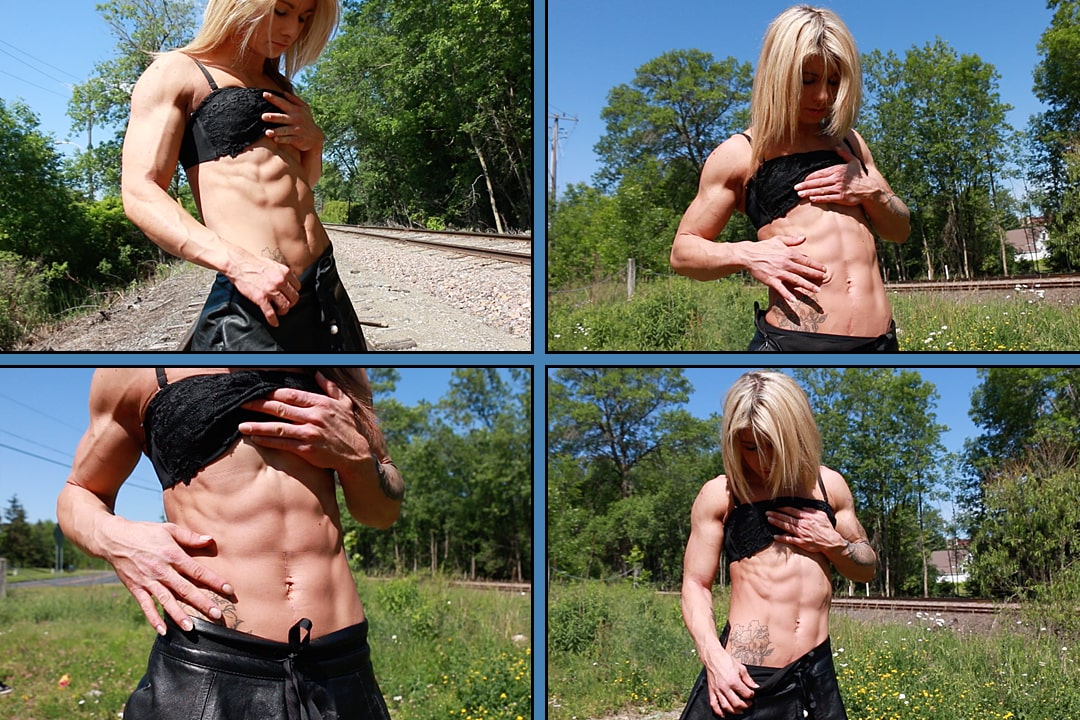 Sexy 6-Pack Abs!